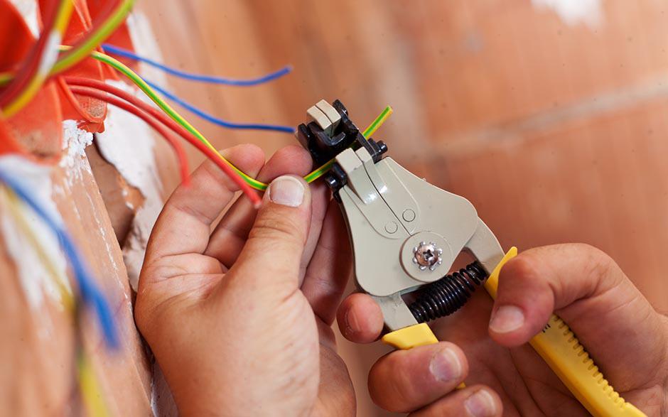électricien de maintenance Paris 9